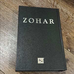 Zohar Kabbalah Jewish mysticism Hebrew Black hardcover Book